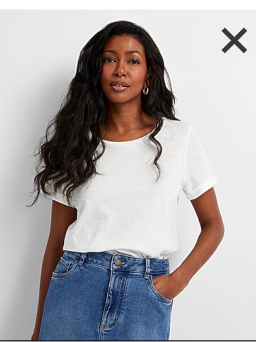 Simons White Short Sleeve Crewneck Tee